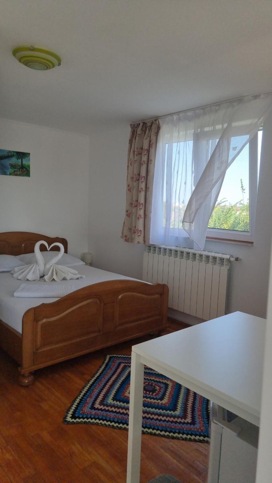 Casa Cu Trandafiri Murighiol Exteriör bild