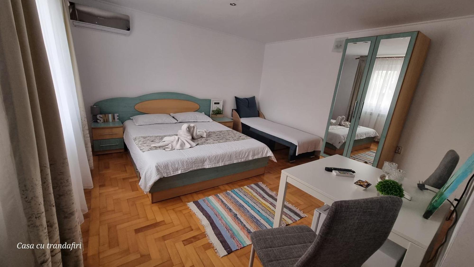 Casa Cu Trandafiri Murighiol Exteriör bild