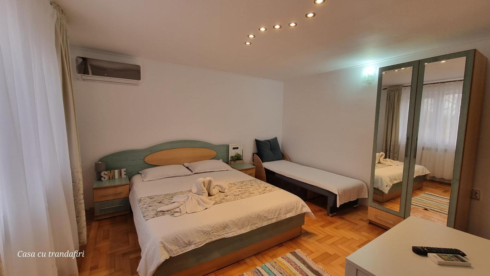 Casa Cu Trandafiri Murighiol Exteriör bild