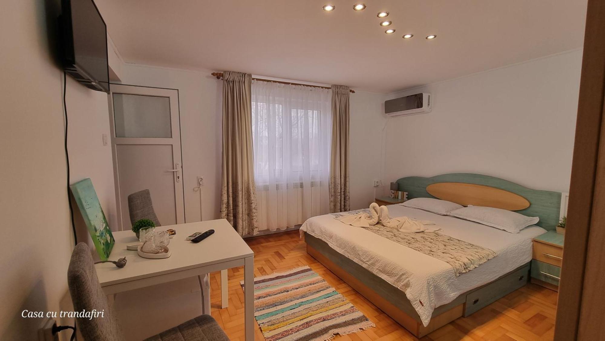 Casa Cu Trandafiri Murighiol Exteriör bild