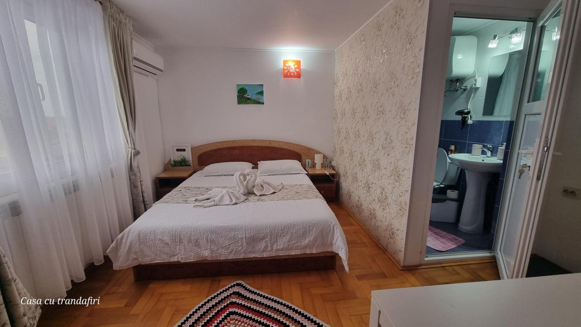 Casa Cu Trandafiri Murighiol Exteriör bild