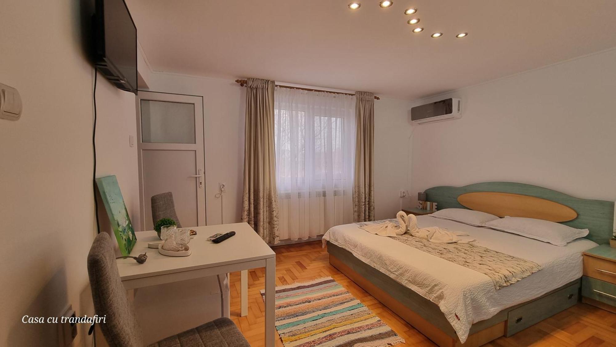 Casa Cu Trandafiri Murighiol Exteriör bild