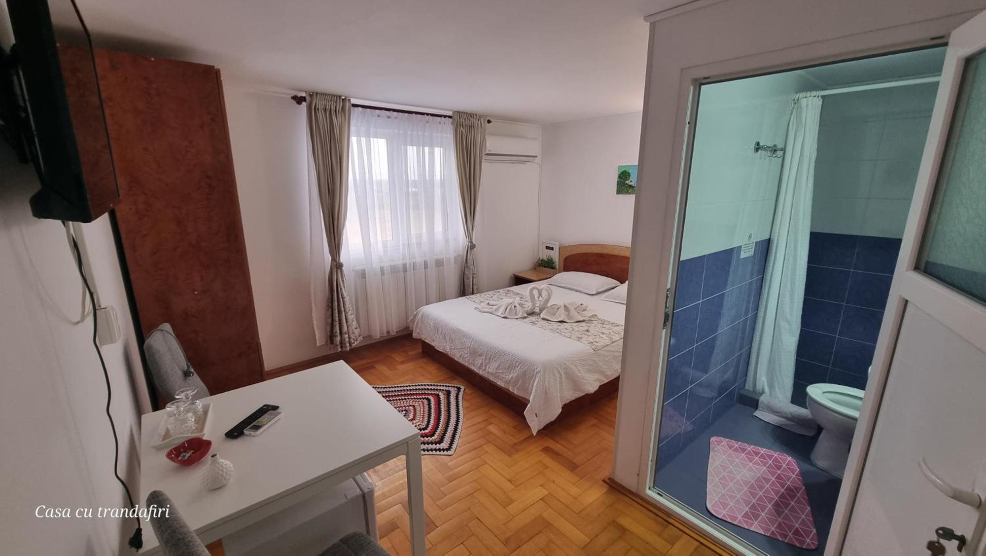Casa Cu Trandafiri Murighiol Exteriör bild