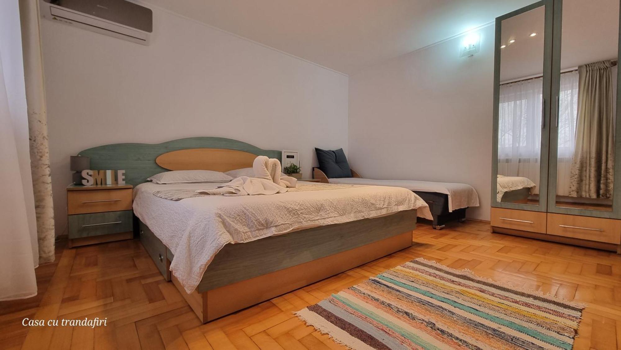 Casa Cu Trandafiri Murighiol Exteriör bild